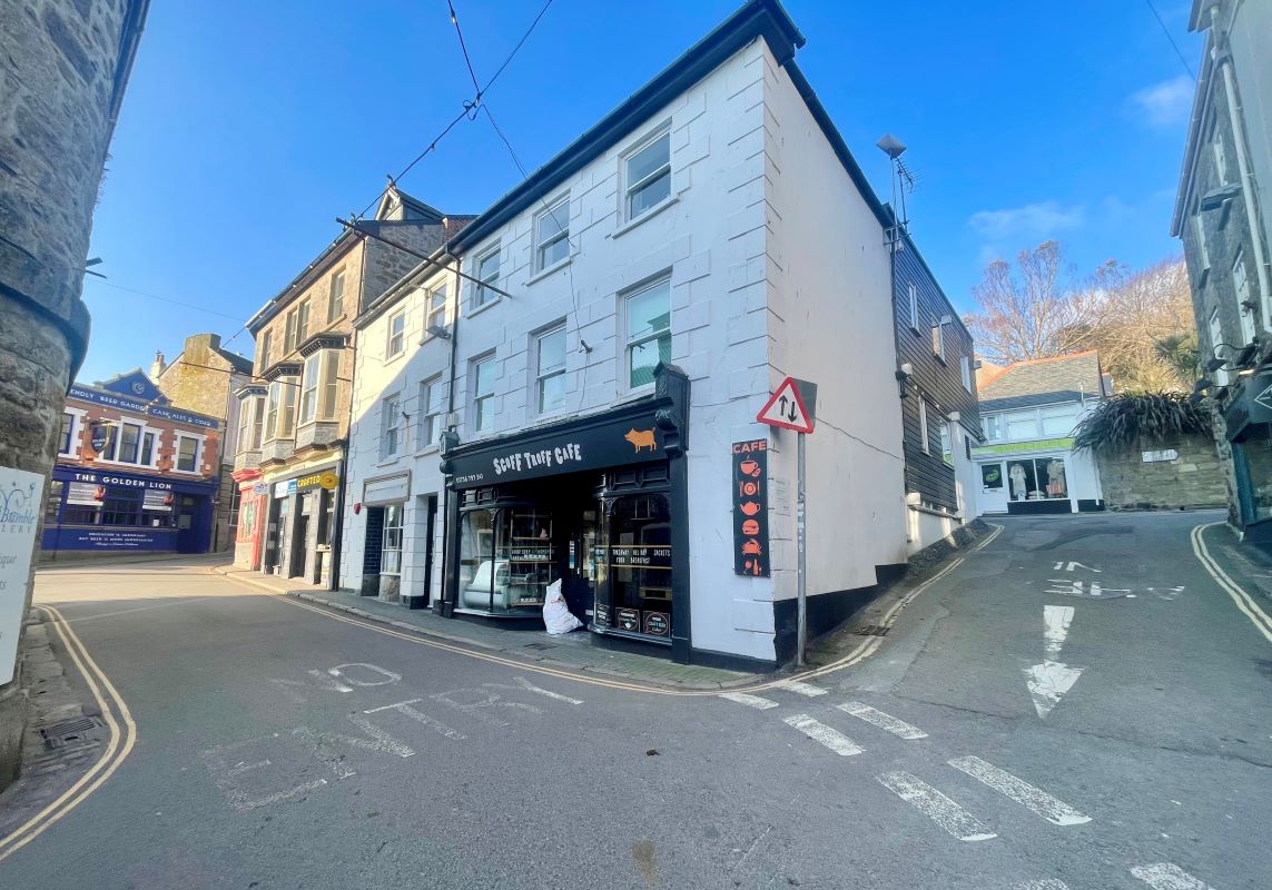 3 Cheriton House, Market Place, St Ives, TR26 1RZ TR26 1RZ