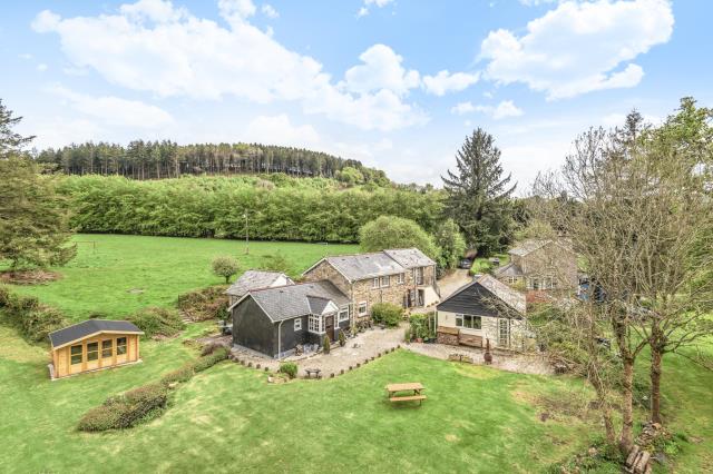 Bellasize Farm, Two Waters Foot, Liskeard, Cornwall PL14 6HT